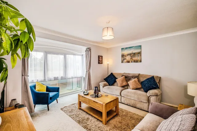 The Strand, Goring-By-Sea, BN12, photo 3