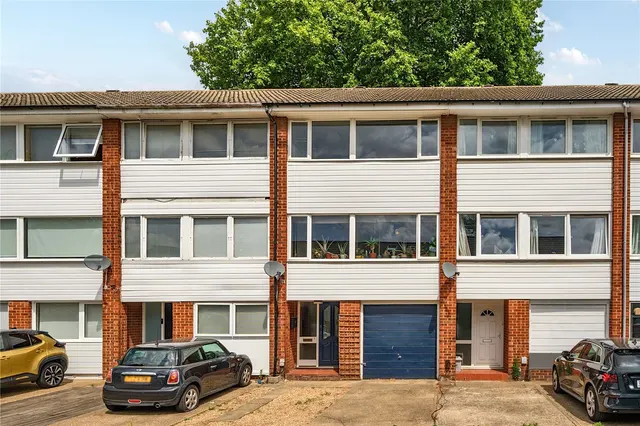 Foxwood Road, SE3, photo 1