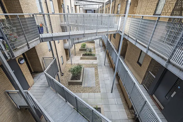 Photo 2 — 36 Kings Quarter Apartments, 170 Copenhagen Street, London