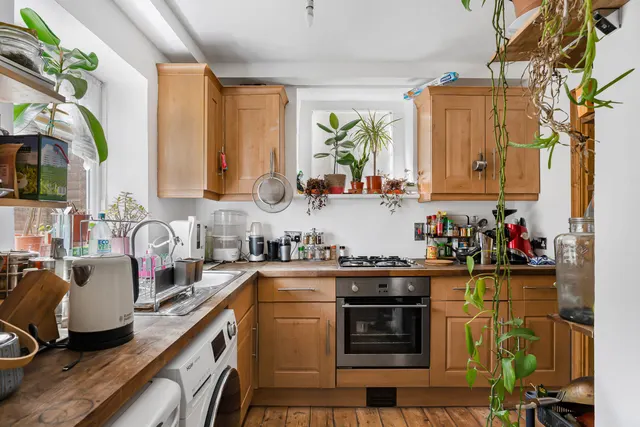Selhurst Road, London, SE25, photo 3