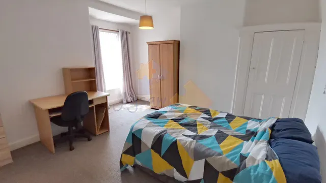 West Parade, Lincoln, LN1, photo 2