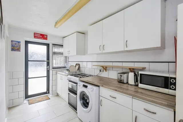 Seagrove Road, Portsmouth, PO2, photo 1