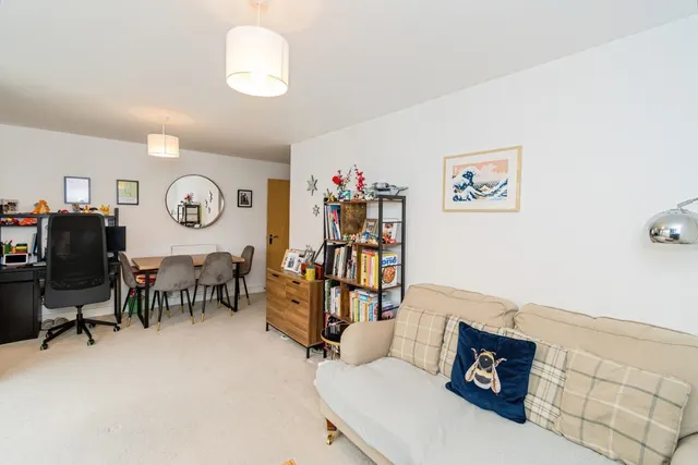 James Weld Close, Banister Park, SO15, photo 3