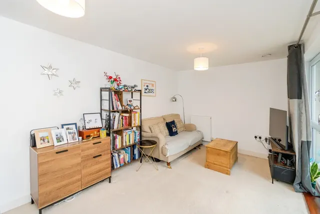 James Weld Close, Banister Park, SO15, photo 2