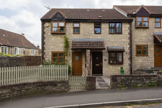 High Street, Nunney, BA11, photo 1