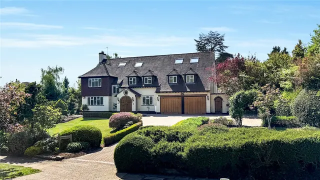 Beech Hill Avenue, Hadley Wood, EN4 0LN, photo 1