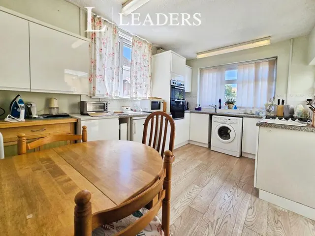 Anns Hill Road, Gosport, PO12, photo 1