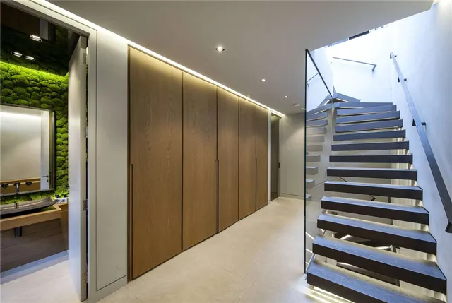 Photo 2 — Abercorn Place, St John's Wood, London, NW8 9XP