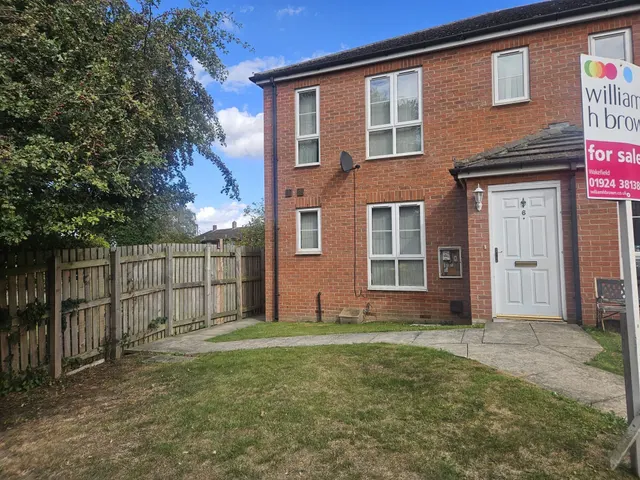 Crofters Court, Havercroft, Wakefield, photo 1