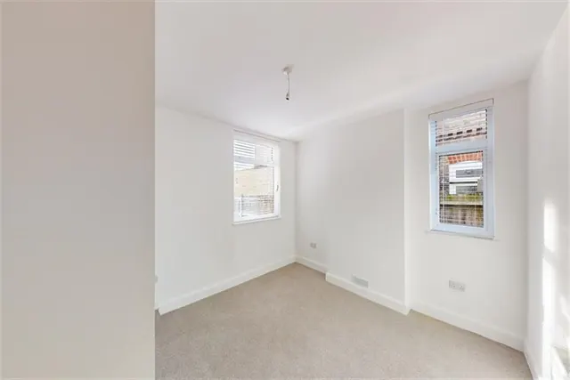 Chingford, London, E4, photo 3