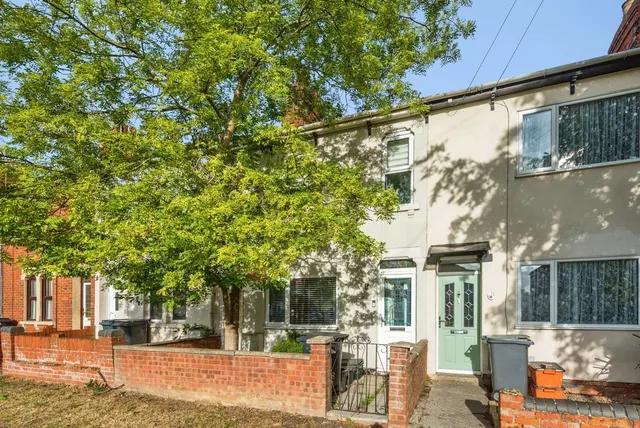Cheney Manor Road, SWINDON, Wiltshire, SN2, photo 1