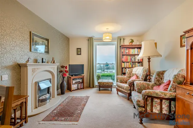 Victoria Road, Malvern, WR14, photo 1