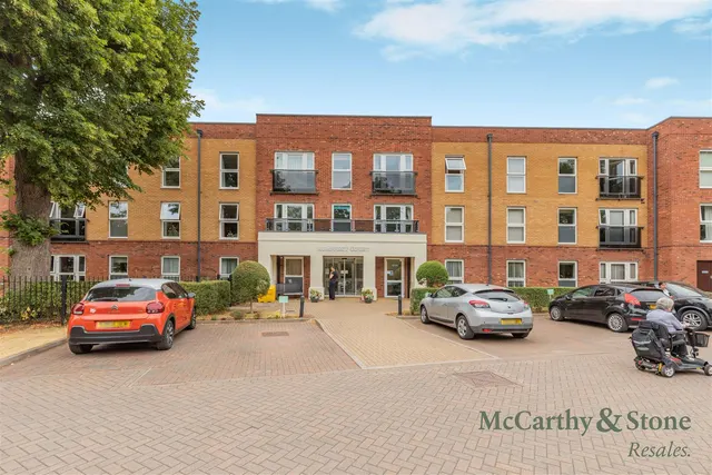 The Oval, Stafford, ST17, photo 1