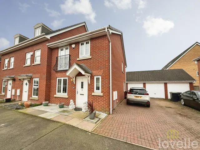 Julius Way, North Hykeham, LN6, photo 2
