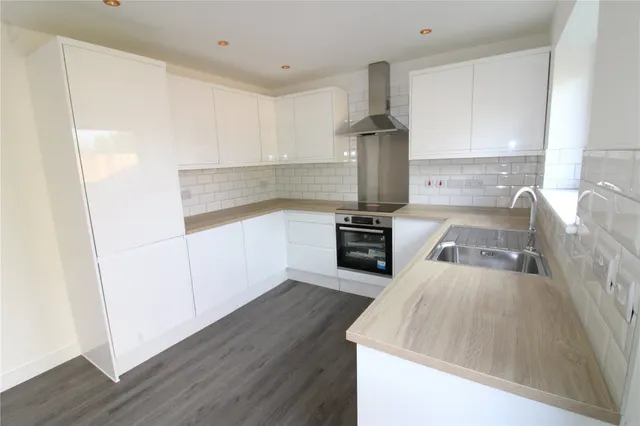 Photo 3 — Floorsburn Crescent, Johnstone, Renfrewshire, PA5