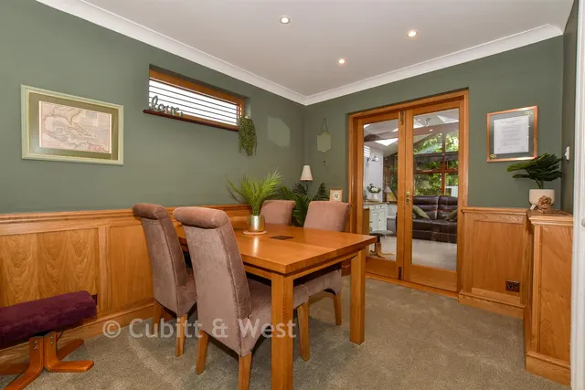 Singleton Road, Broadbridge Heath, RH12, photo 3