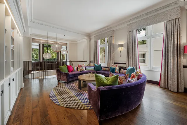 Bayswater Road, Hyde Park, W2, photo 2
