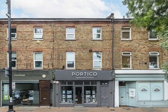 Old York Road, SW18, photo 1