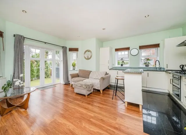 Photo 2 — Ewell Road, Surbiton, KT6