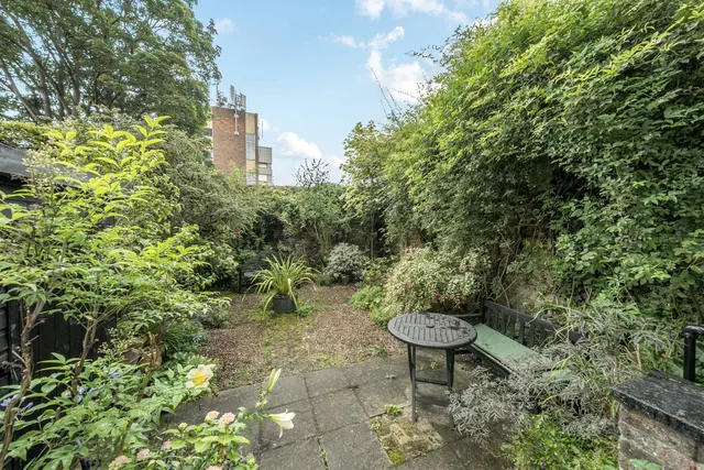 Photo 3 — Park Vista, SE10