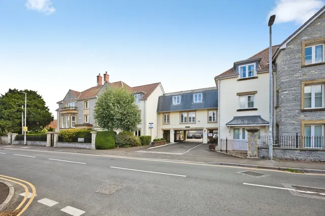 Somerton Road, Street, photo 1