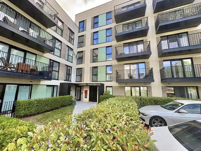 Laurina Apartments, Carnation Gardens, Hayes, photo 1