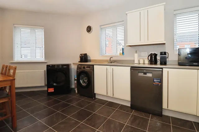 Photo 2 — Arnold Road, Mangotsfield, Bristol, BS16