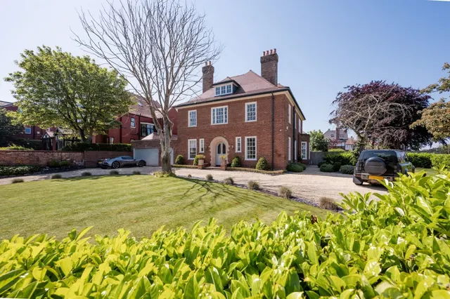 Westcliffe Road, Southport, PR8, photo 1