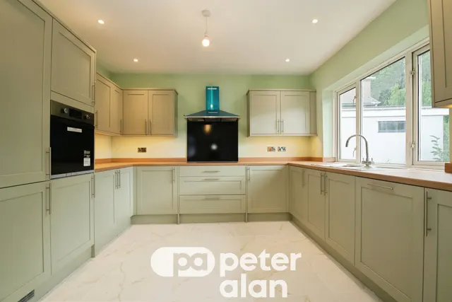 Woodland Road, Newport, NP19, photo 2