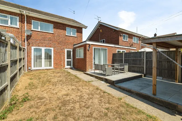 Rosedale Gardens, Belton, Great Yarmouth, photo 1