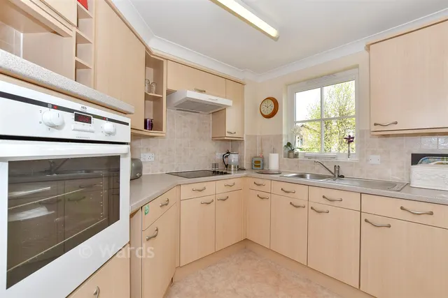 Glen View, Gravesend, DA12, photo 3