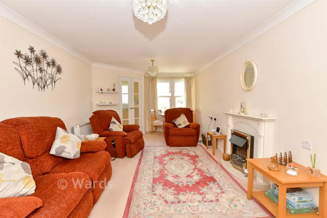 Glen View, Gravesend, DA12, photo 2