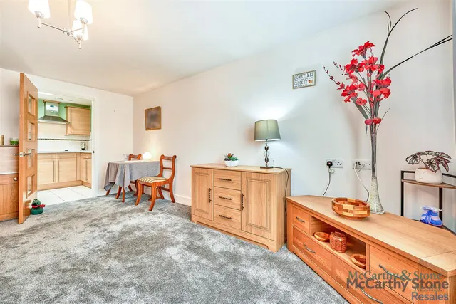 Legions Way, Bishop's Stortford, CM23, photo 3