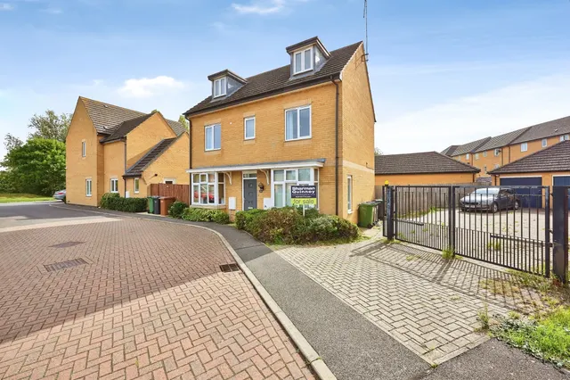 4 bedroom house, Coppen Road, Peterborough, PE7