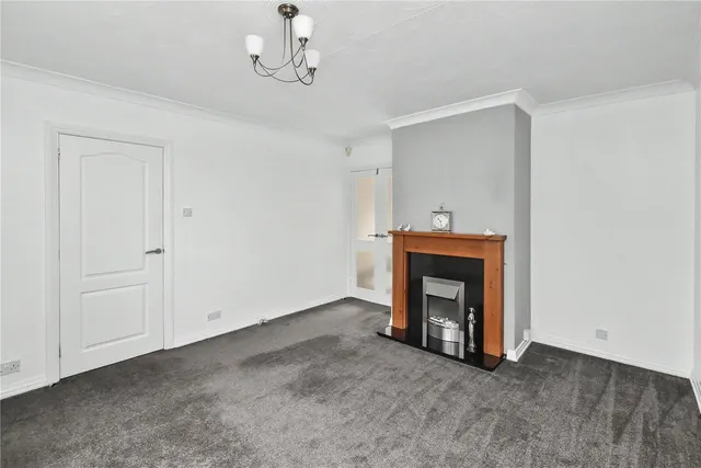 Green Lane, Cookridge, LS16, photo 3