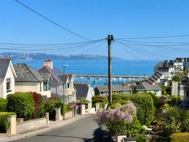 Mount Road, Brixham, photo 2