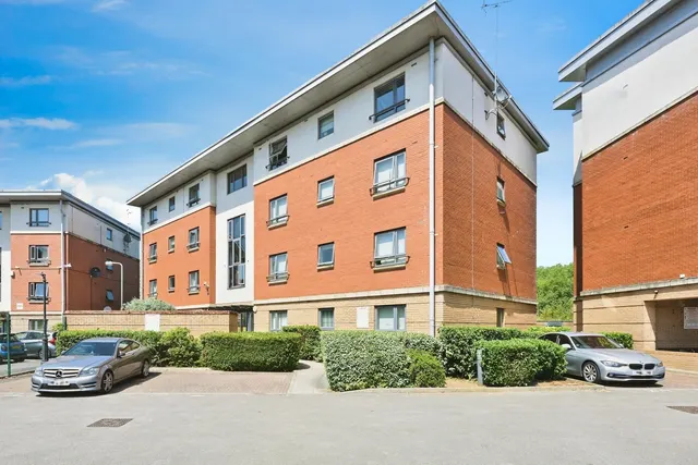 West Cotton Close, Northampton, Northamptonshire, NN4, photo 1