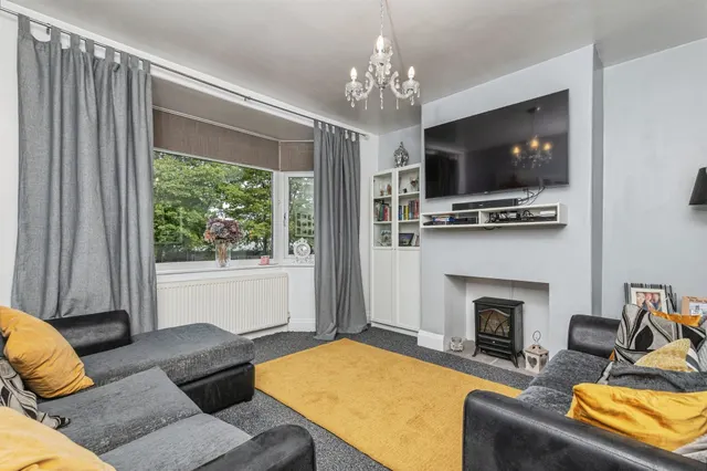 Photo 2 — Hey Lane, Lowerhouses, Huddersfield