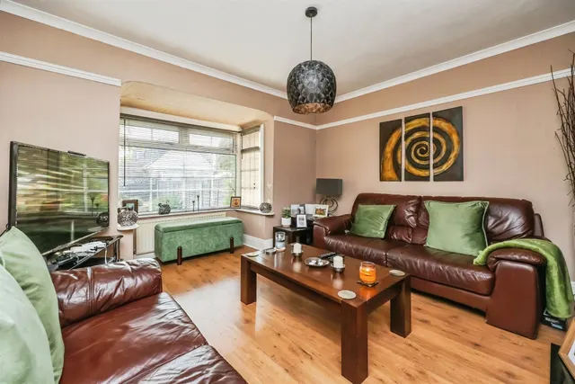 High Leys Road, Hucknall, NG15, photo 2