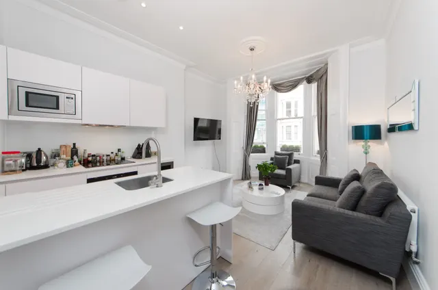 St Anns Villas, London, W11, photo 2