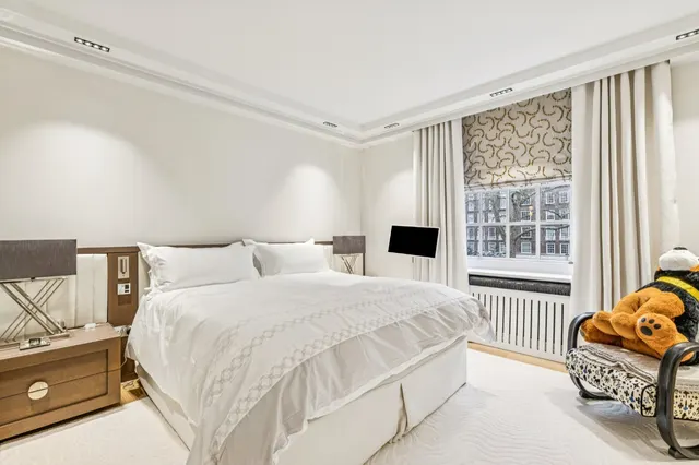 Lowndes Square, Knightsbridge, SW1X, photo 2