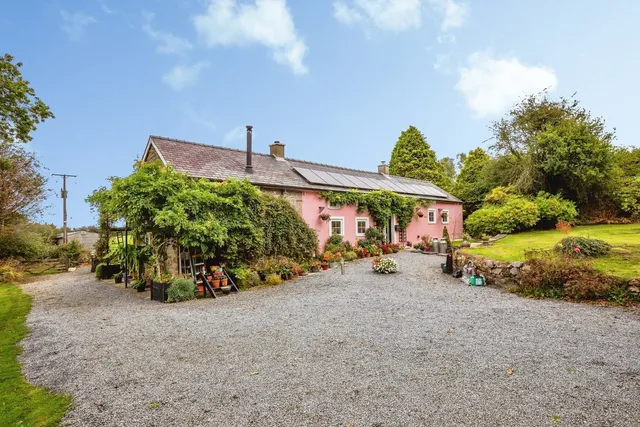 Ffostrasol, Llandysul, SA44, photo 1
