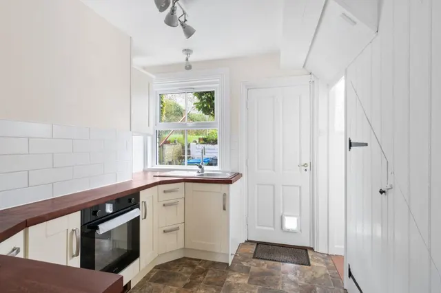 Wellington Cottages, Cooksbridge, photo 3