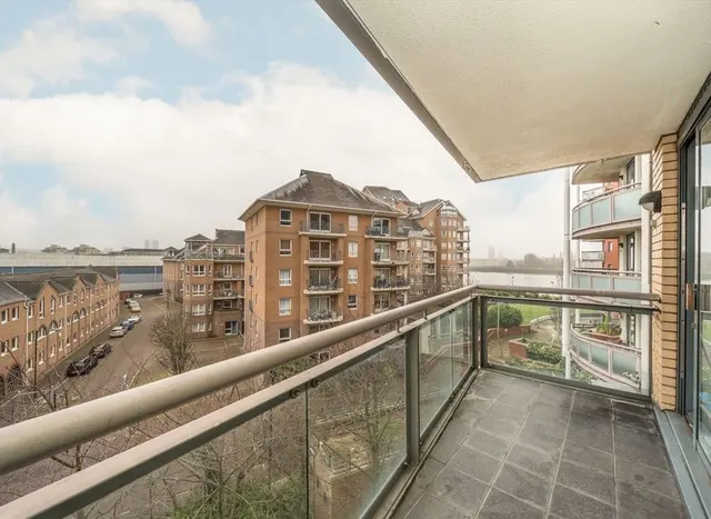 Crews Street, Canary Wharf, E14, photo 3