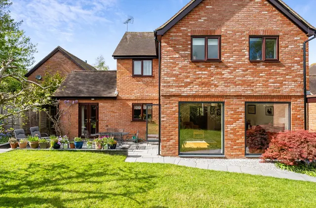 Photo 2 — Angel Meadows, Odiham, Hook, Hampshire, RG29 1AR