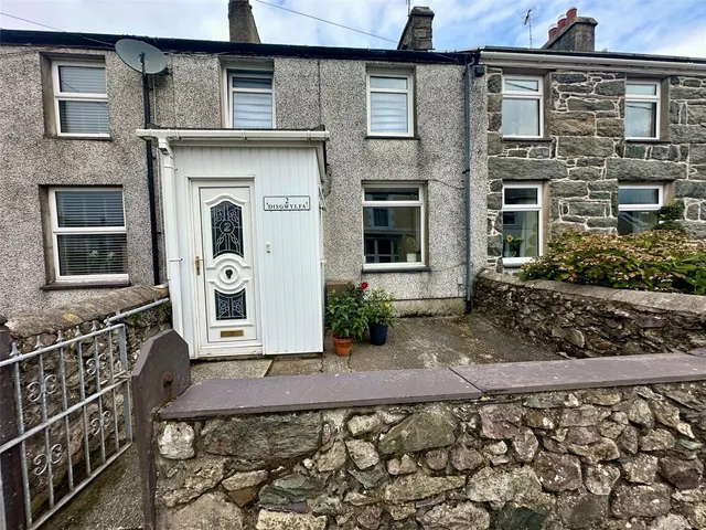 Station Road, Llanrug, LL55, photo 1