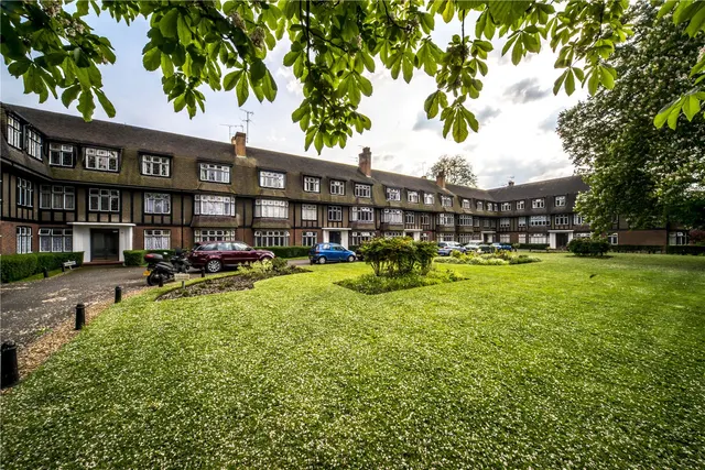 Cambridge Park Court, Cambridge Park, TW1, photo 3