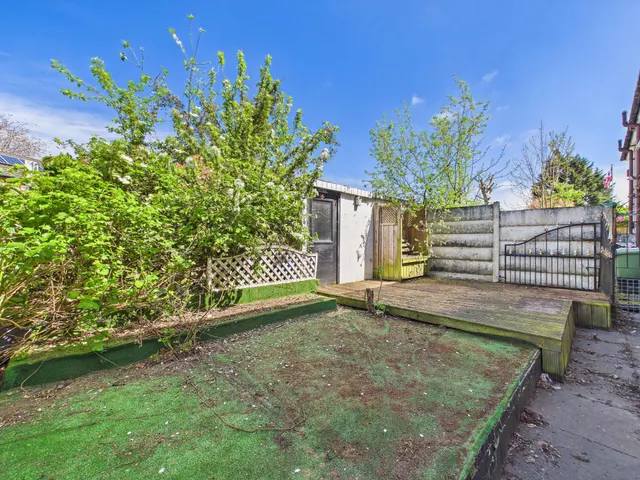 Parbold Avenue, St Helens, WA11, photo 2