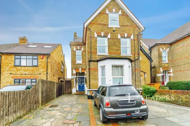 Langley Road, Beckenham, BR3, photo 1