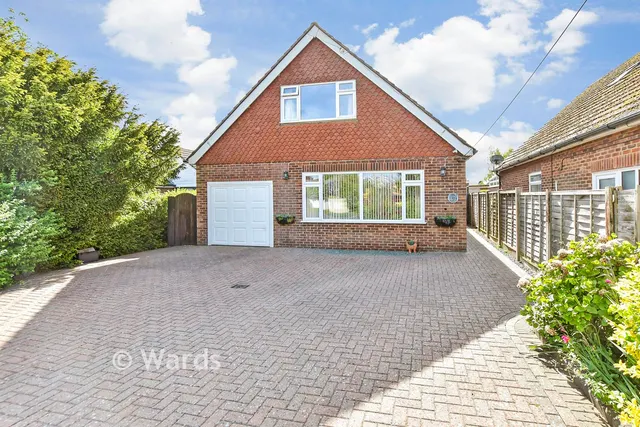 St. Andrew's Road, Littlestone, TN28, photo 1